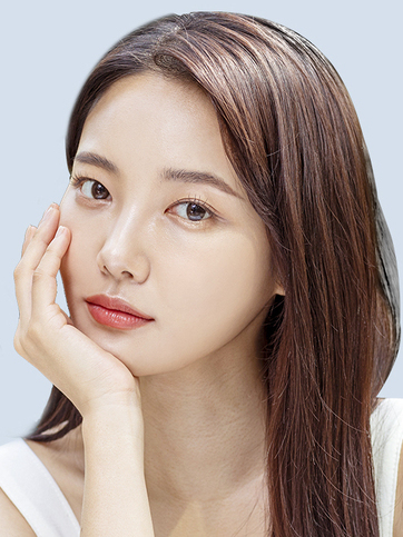 여드름 치료 <p>피부 관리부터 신경 쓰이던 <br> 여드름 염증 치료까지 동시에</p>